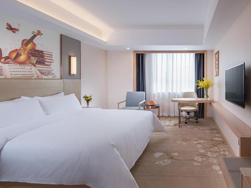 Vienna Hotel Shenzhen Pingji Ave Buitenkant foto